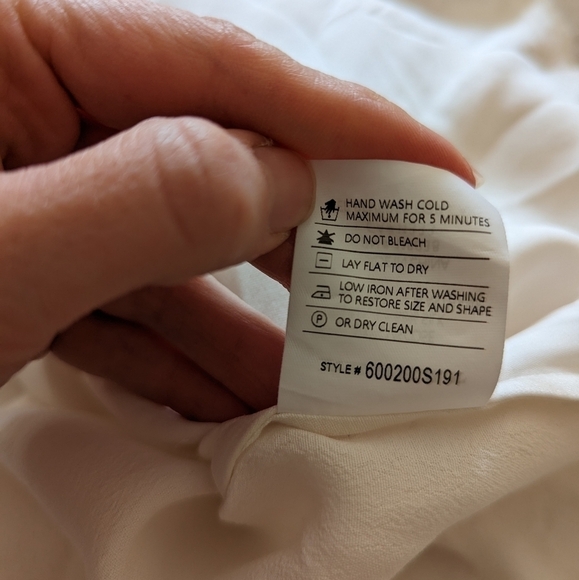 Repeat sleeveless airy breezy blouse ivory Large - Picture 5 of 11